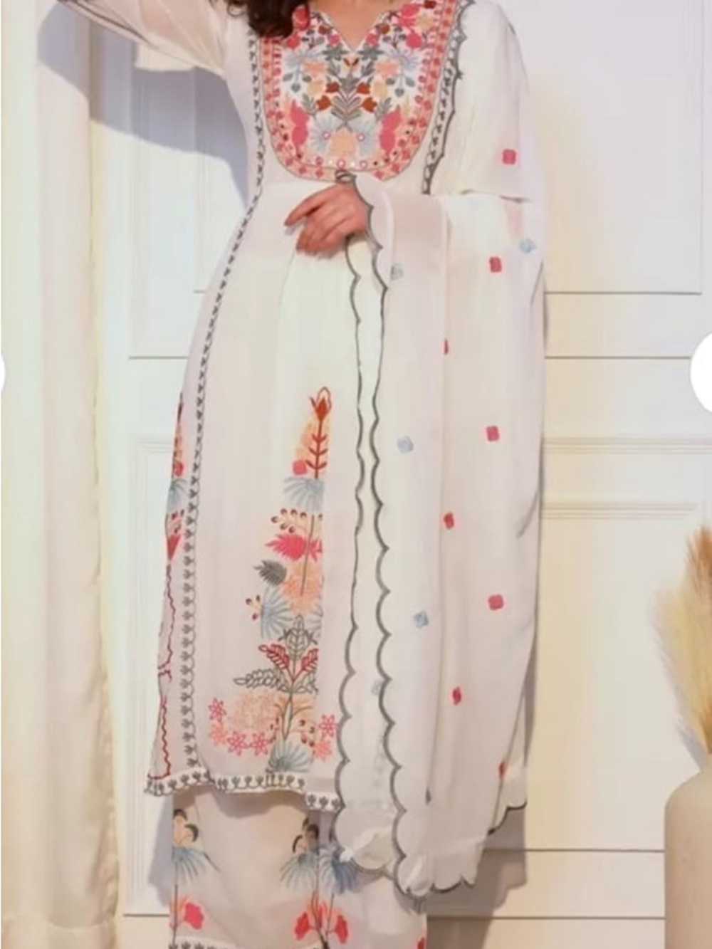 Embroidered White Floral with Scallop Trim